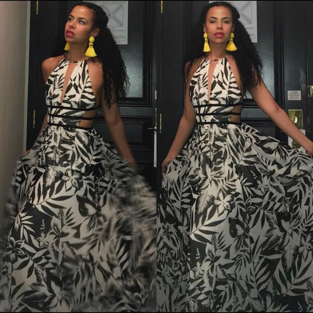 Black and white tropical max dress